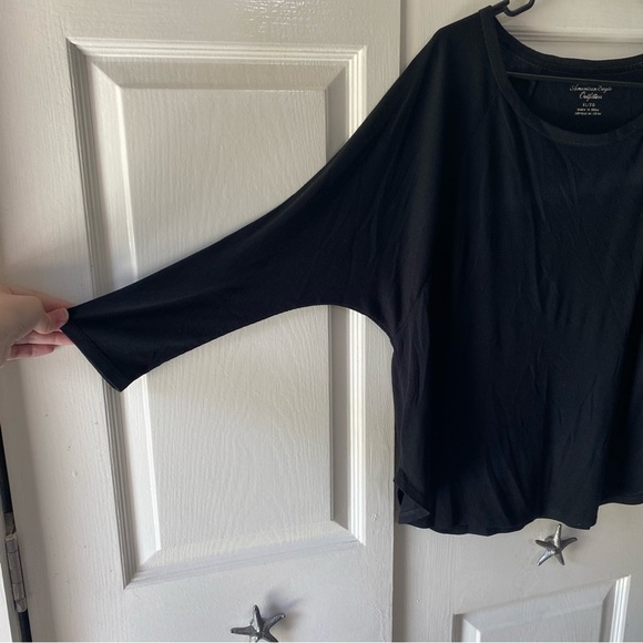 American Eagle XL black light weight long sleeve - Picture 3 of 5
